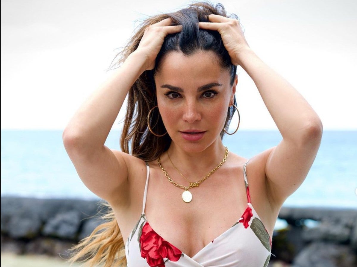 annie chew recommends Martha Higareda Hot