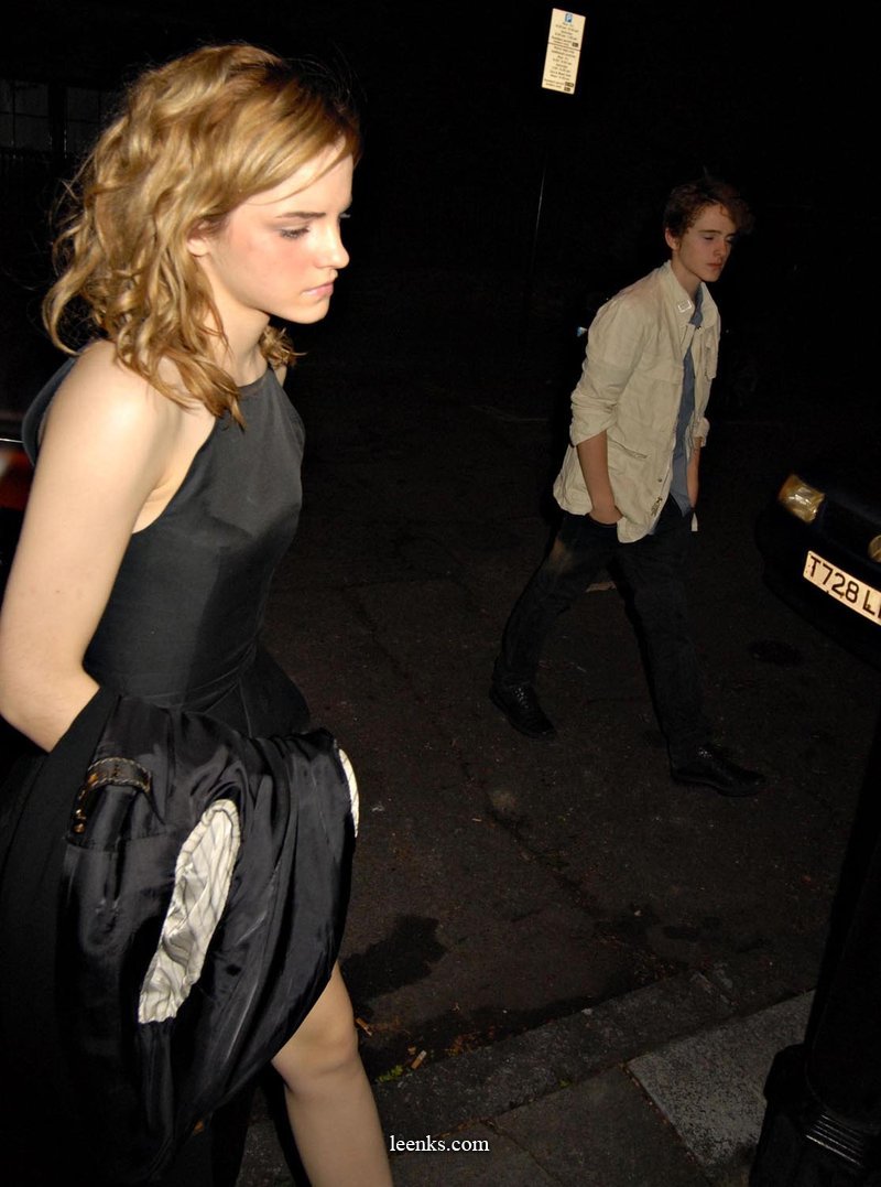 Best of Emma watson up skirt